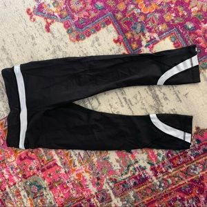 Lululemon cropper leggings